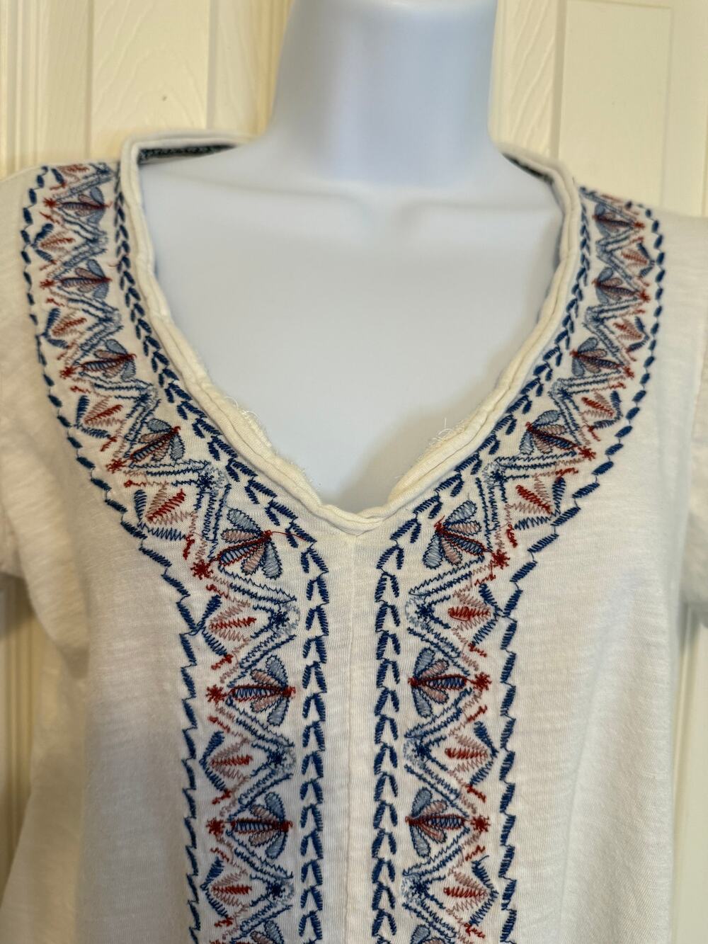 Knox Rose Boho Chic Embroidered Top Small | Coastal Cowgirl Cotton Blend Tee